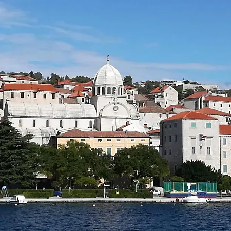 Maslina Appartement Šibenik